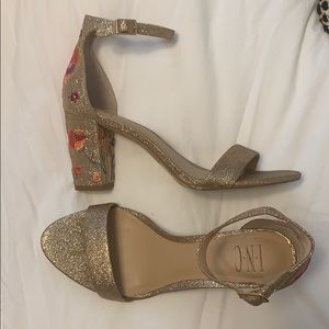 INC champagne sparkle heels w floral embroidery